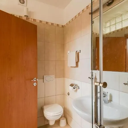 Family Friendly With A Swimming Pool Marusici, Omis - 21377 * Marusici (Split-Dalmatia)